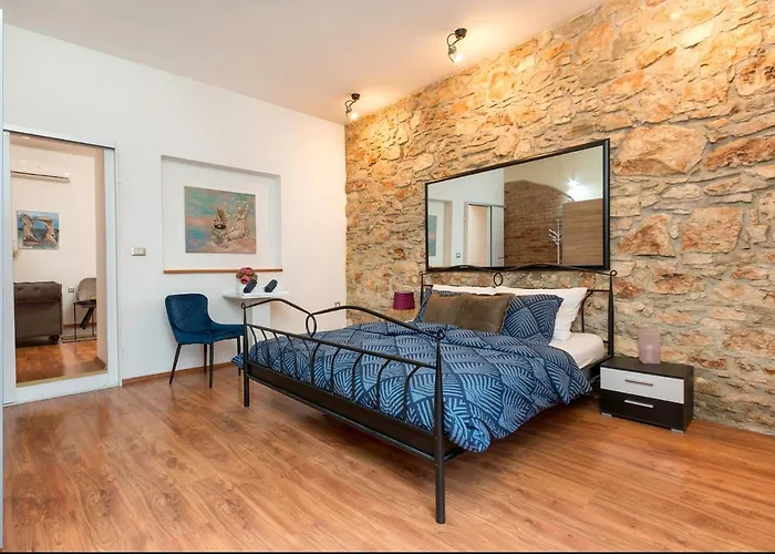 Heisenberg Apartment